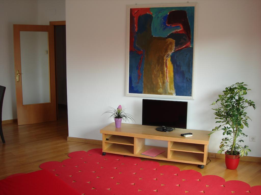 New & Sunny Apartment Barcelona Room photo