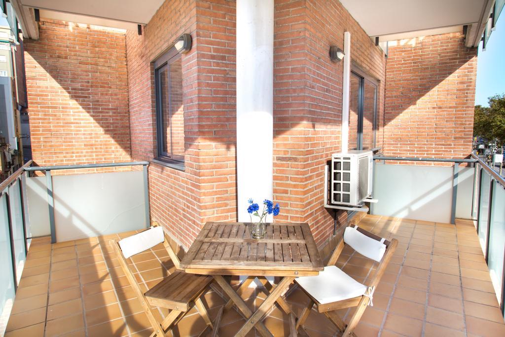 New & Sunny Apartment Barcelona Exterior photo