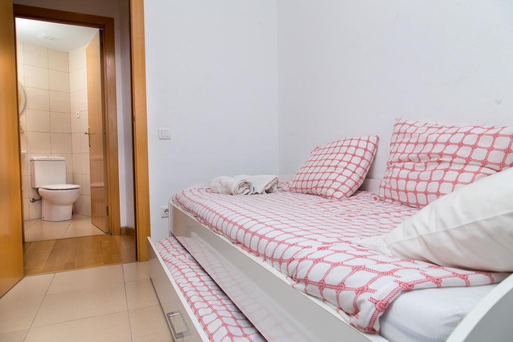 New & Sunny Apartment Barcelona Exterior photo